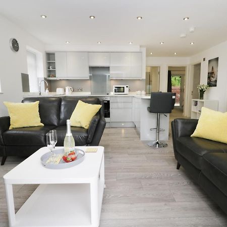 The Office Gardens, Apartment 1 Γουίτμπι Εξωτερικό φωτογραφία